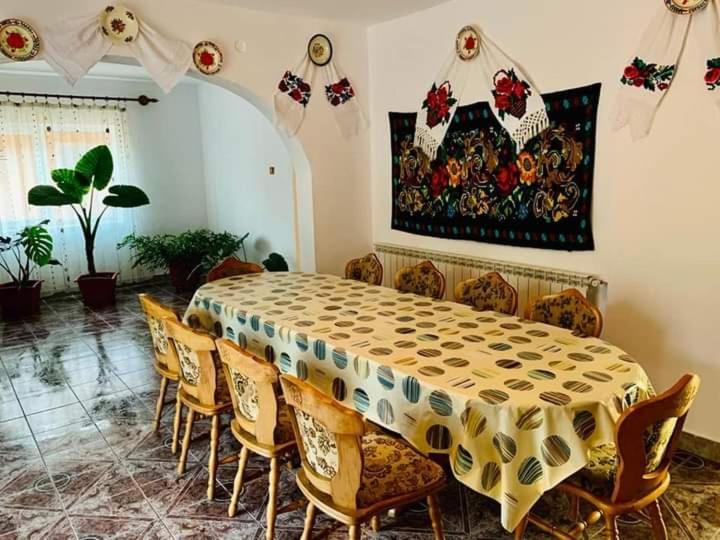 Casa Anca Hotel Sighetu Marmaţiei Buitenkant foto